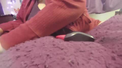 Alli Kat online show from 12.13.24