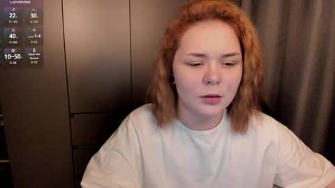 Snapshot of alli_zi chatting on 04.24.26 Blair online show from 04.24.26
