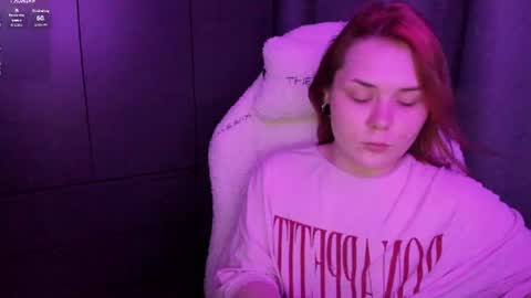 Snapshot of alli_zi chatting on 07.04.26 Blair online show from 07.04.26