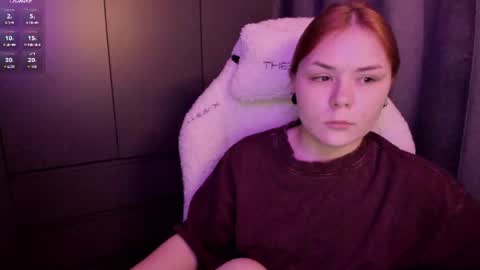 Snapshot of alli_zi chatting on 07.05.26 Blair online show from 07.05.26