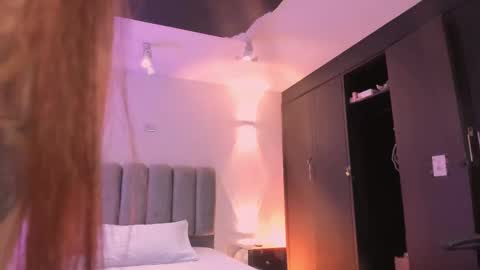 ALLICE online show from 11.22.25