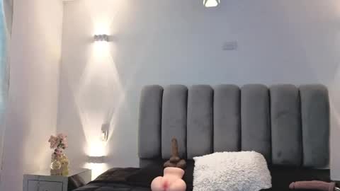 Snapshot of allicelover chatting on 05.19.26 ALLICE online show from 05.19.26