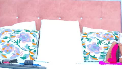 Allicia online show from 11.18.25