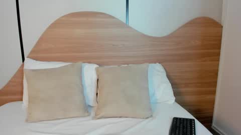 A L L I E online show from 09.14.25