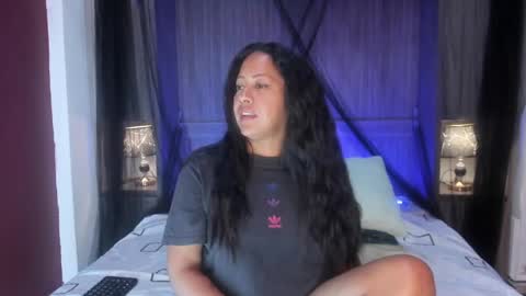 Snapshot of alliebennet chatting on 05.23.26 ALISON online show from 05.23.26