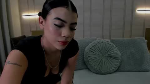 Snapshot of allison_whitee chatting on 02.11.26 Allison whitee online show from 02.11.26