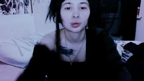 Snapshot of allisondeetz chatting on 06.13.26 Alis online show from 06.13.26