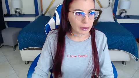 Snapshot of allisonlove_88 chatting on 01.08.25 ALLISON online show from 01.08.25