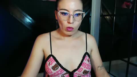 Snapshot of allisonlove_88 chatting on 03.07.25 ALLISON online show from 03.07.25