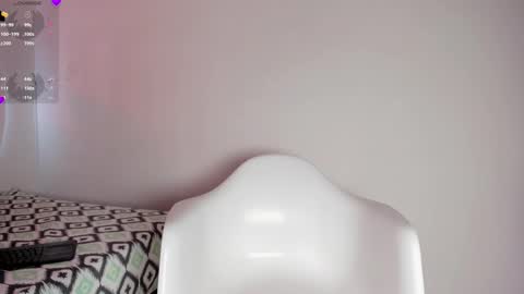 Snapshot of allisonroberts_ chatting on 10.31.25 Alli online show from 10.31.25