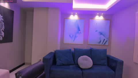 Allison Rogers online show from 04.17.26