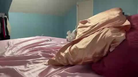 allisontaylorxo online show from 11.29.25