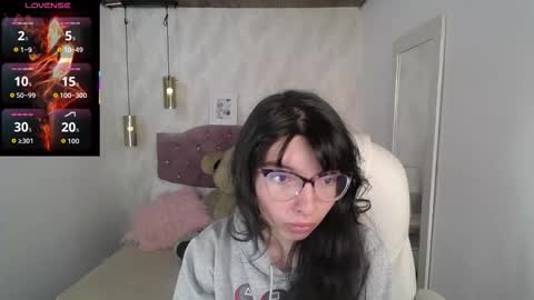 Snapshot of alllyson_ chatting on 02.23.26 alison online show from 02.23.26