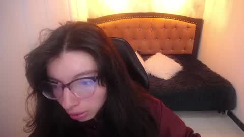 Snapshot of alllyson_ chatting on 06.30.26 alison online show from 06.30.26