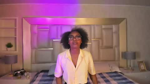 Snapshot of ally_jackson chatting on 06.18.26 ally_jackson online show from 06.18.26
