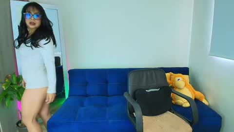 Ally  help me reach 100 satisfaid online show from 04.04.26