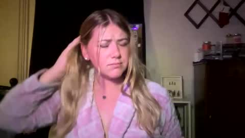 allyanalangel online show from 11.23.25