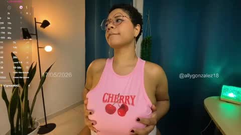 Snapshot of allygonzalez18 chatting on 05.17.26 Ally online show from 05.17.26