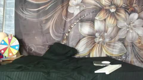 Allys xoxo online show from 01.17.26