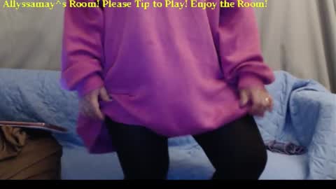 Snapshot of allyssamay chatting on 02.08.26 Allyssamay online show from 02.08.26