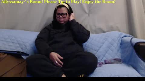 Snapshot of allyssamay chatting on 02.22.26 Allyssamay online show from 02.22.26