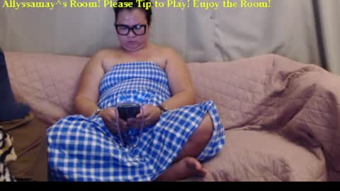 Snapshot of allyssamay chatting on 05.26.26 Allyssamay online show from 05.26.26