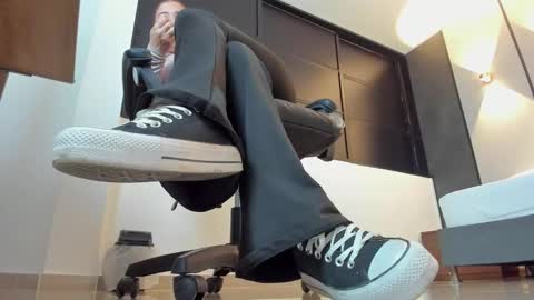 ALMA FENIX  online show from 09.12.25