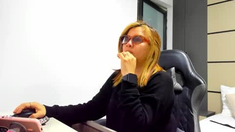 ALMA FENIX  online show from 02.16.26