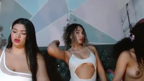 alma_meza online show from 10.13.25