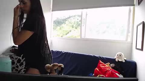 Arhantxa online show from 11.23.25