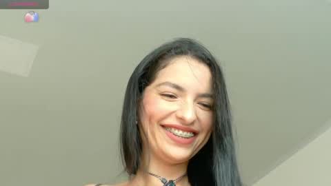 Snapshot of almatease chatting on 06.07.26 Alma online show from 06.07.26