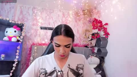 Snapshot of almazz_ chatting on 05.04.26 Santy online show from 05.04.26