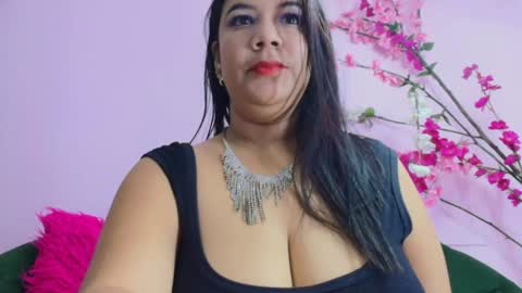 ALMENDRAEVANS online show from 12.26.24