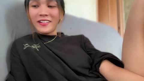 larah online show from 04.21.26