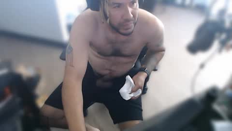 Snapshot of aloha_king chatting on 03.06.25 simplyfaded online show from 03.06.25