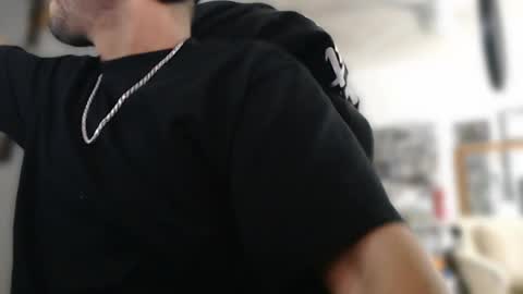 Snapshot of aloha_king chatting on 11.28.25 simplyfaded online show from 11.28.25