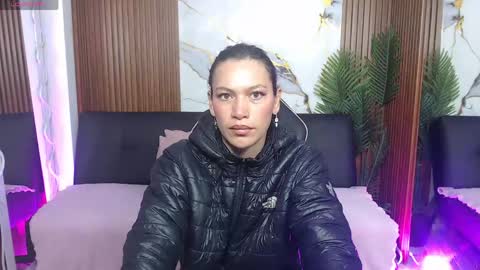 Snapshot of alonddra_tay chatting on 05.01.26 alonddra_tay online show from 05.01.26
