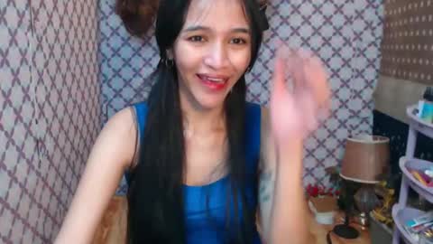 Snapshot of alondra_aleng_ereng chatting on 10.22.25 Alondra online show from 10.22.25
