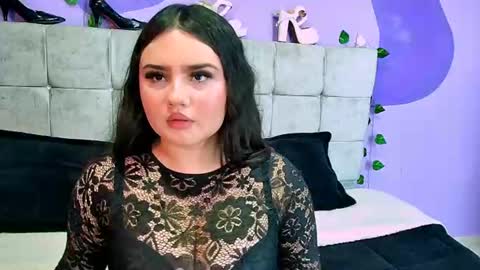 Snapshot of alondra_sweetxx chatting on 07.17.26 Alondra online show from 07.17.26