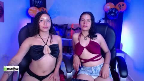 Snapshot of alondraandsweet chatting on 10.15.25 alondraandsweet online show from 10.15.25