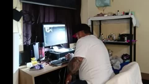 Snapshot of alondracc chatting on 01.12.26 Contreras online show from 01.12.26