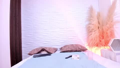 ALONDRA CUTE online show from 04.21.26