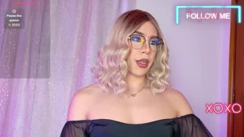 Hazel Bowie online show from 02.27.26