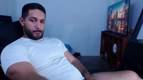 Snapshot of alonxoo chatting on 01.23.25 alonxoo online show from 01.23.25