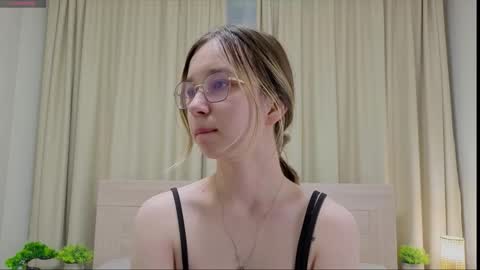 Alorenna online show from 02.26.26