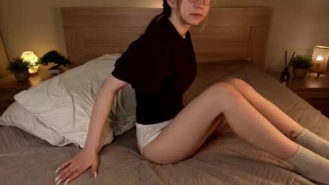 Alorenna online show from 03.26.26