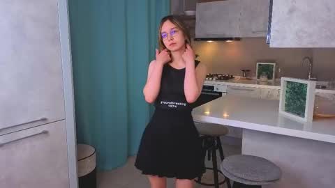 Alorena online show from 12.05.25