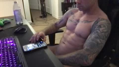 Snapshot of alossforaustin chatting on 02.07.25 alossforaustin online show from 02.07.25