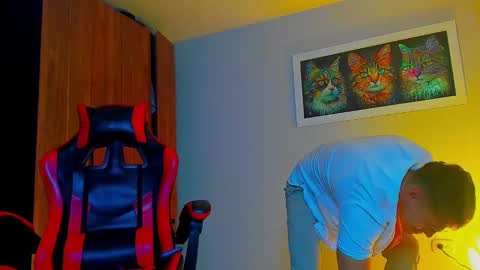 alpha_dominus_ online show from 10.04.25