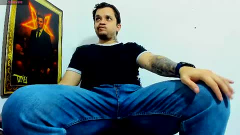 Snapshot of alpha_paganni chatting on 07.04.26 alpha paganni online show from 07.04.26